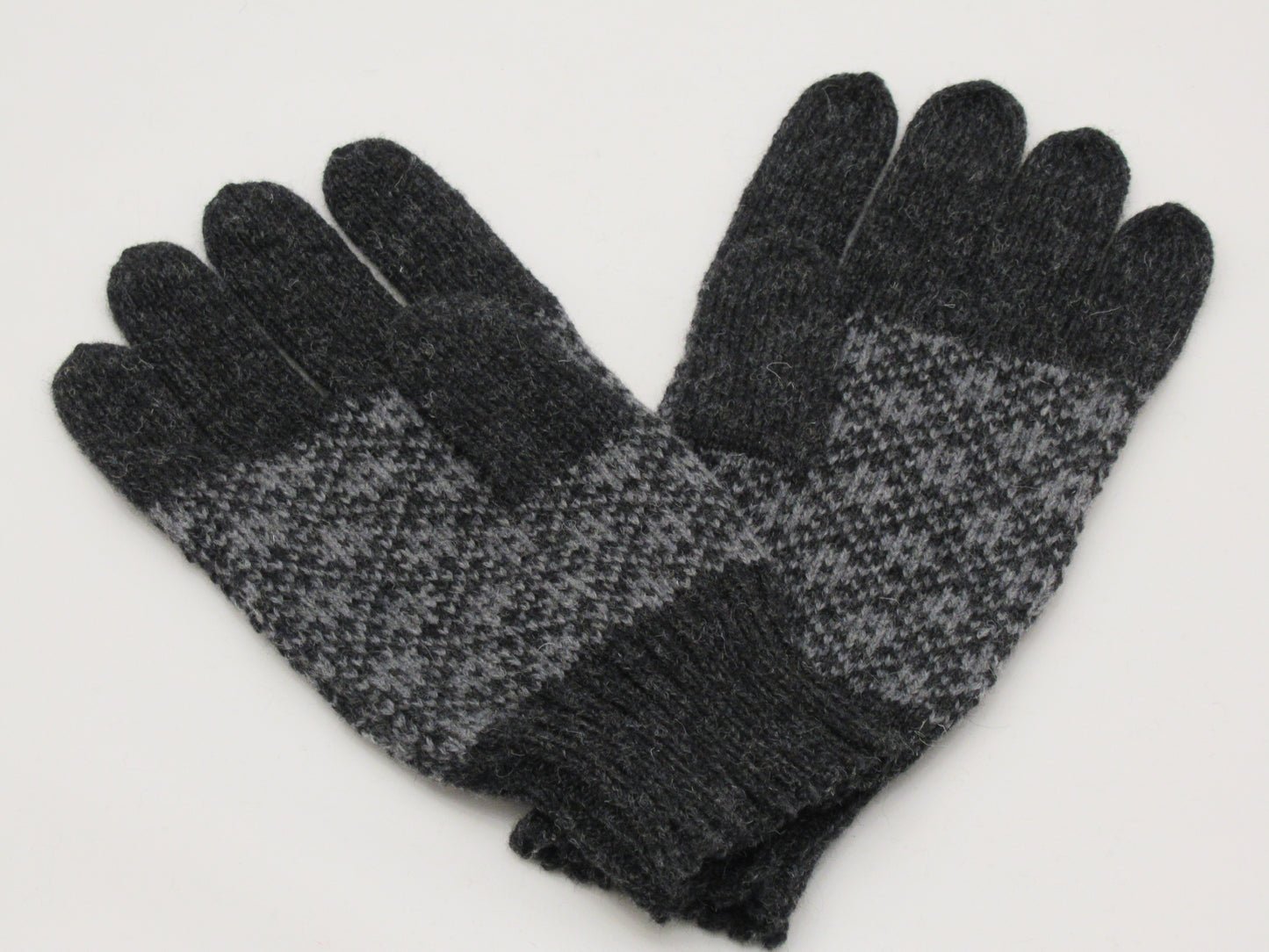 Men's Knitted Wool Gloves in Anthracite Gray