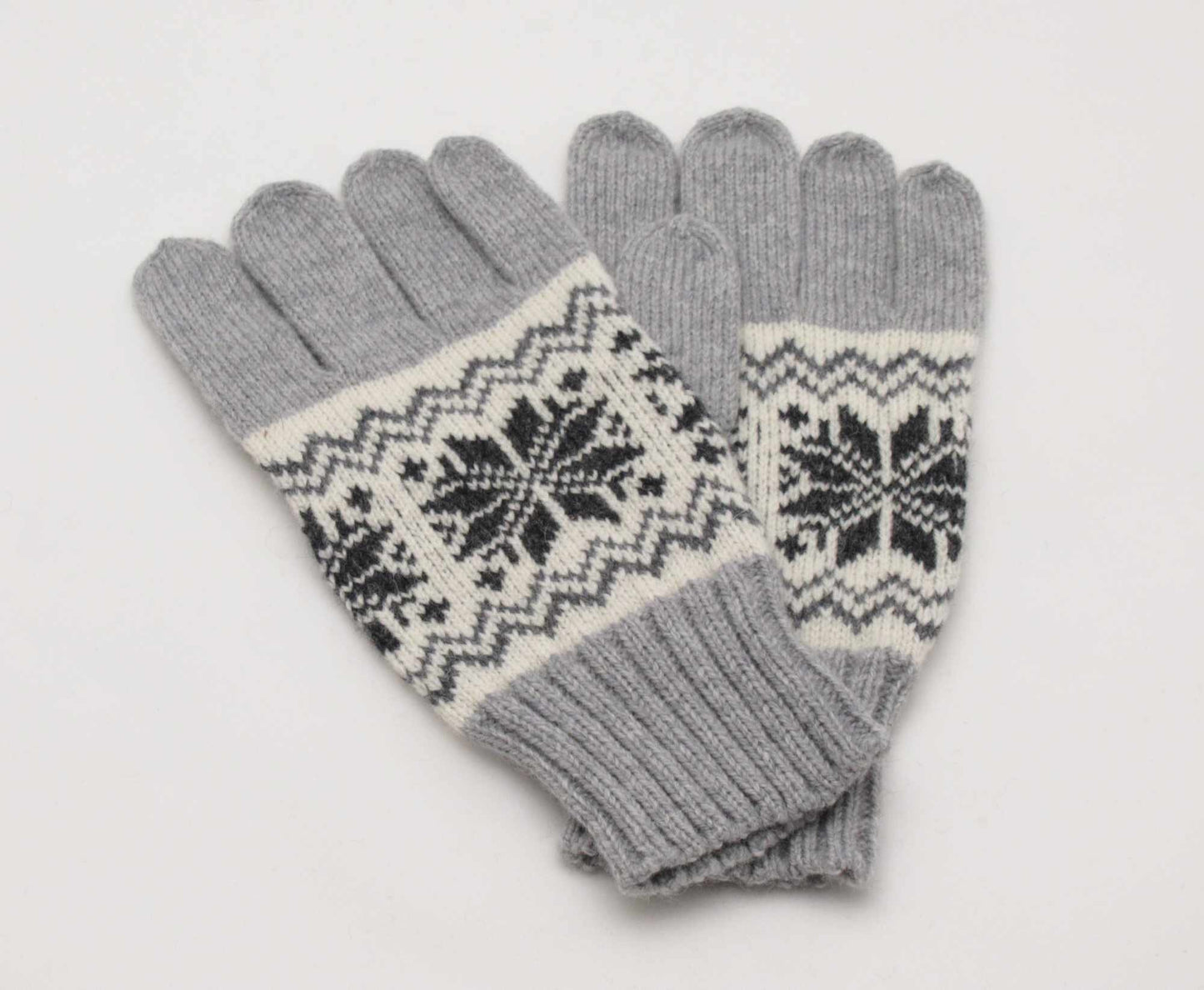 Knitted Wool Gloves in Light Gray with Black Stars.